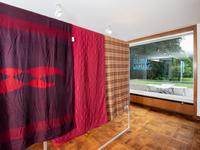 Didier Fiúza Faustino  
Global Warming, 2019  
Ausstellungsansicht Anders Wohnen, Haus Lange, Krefeld 2019  
© VG Bild-Kunst, Bonn 2020, Foto: Dirk Rose