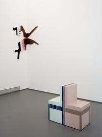 Sammlung 21. Jahrhundert, Ausstellungsansicht, Arbeiten von Richard Artschwager, © VG-Bild-Kunst, Bonn 2020, Foto: Dirk Rose
