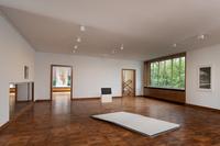 Produktive Räume. Kunst und Design aus Krefeld  
Kunstmuseen Krefeld / Haus Lange, 2023 (Installationsansicht mit Werken von Soya Arakawa, Susanne Specht, Gerhard Hahn, Doris Kaiser, Brigitta Heidtmann und Birgitta Thaysen)  
Foto: Dirk Rose / Kunstmuseen Krefeld © VG Bild-Kunst, Bonn 2023