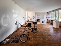 Produktive Räume. Kunst und Design aus Krefeld  
Kunstmuseen Krefeld / Haus Lange Haus Esters, Installationsansicht, 2023  
Foto: Dirk Rose / Kunstmuseen Krefeld