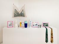 Produktive Räume. Kunst und Design aus Krefeld  
Kunstmuseen Krefeld / Haus Esters, Installationsansicht Kunstflug, 2023  
© Kunstflug, Foto: Dirk Rose / Kunstmuseen Krefeld