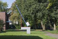 Claes Oldenburg, Cross Section of a Toothbrush with Paste in a Cup on a Sink: Portrait of Coosje’s Thinking, 1981/1983, Haus Esters, Photo: Dirk Rose