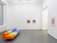 Sammlung in Bewegung—15 Räume 15 Geschichten. Installationsansicht im KWM mit / Installation view at KWM with Günter Fruhtrunk, Eric Chevallier,
Kunstmuseen Krefeld, 2024 © VG Bild-Kunst, Bonn, 2024,
Foto: Kunstmuseen Krefeld / Dirk Rose