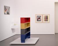 Sammlung in Bewegung—15 Räume 15 Geschichten. Installationsansicht im KWM mit / Installation view at KWM with Anni Albers, Sophie Taeuber-Arp und anderen / and others,
Kunstmuseen Krefeld, 2024 © VG Bild-Kunst, Bonn, 2024,
Foto: Kunstmuseen Krefeld / Dirk Rose