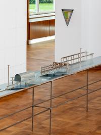 Anna K.E., Für unsere Eltern  
Ausstellungsansicht, Haus Esters, Kunstmuseen Krefeld 2024  
© the artist, Barbara Thumm Gallery  
Foto: Dirk Rose