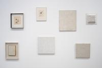 Adolf Luther. Sehen ist schön
Installationsansicht im KWM 2025
Sammlung Adolf-Luther-Stiftung
© VG Bild-Kunst, Bonn 2025
Foto: Dirk Rose