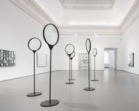 Adolf Luther, Sehen ist schön  
 Installationsansicht im KWM 2025  
Sammlung Adolf-Luther-Stiftung   
© VG Bild-Kunst, Bonn 2025  
Foto: Dirk Rose 