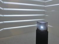 Ausstellungsansicht Julio Le Parc Interaktive Erfahrungsräume, HLHE Dialog, 2022  
Kunstmuseen Krefeld  
© VG Bild-Kunst, Bonn 2022 / Foto: Simon Vogel