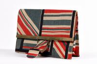 Atelier Sonia Delaunay, Handtasche aus Tissu Simultané, um 1930  
C Francesca Galloway, London