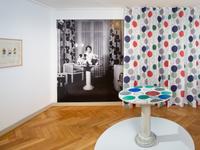 Ausstellungsansicht Maison Sonia. Sonia Delaunay und das Atelier Simultané, HLHE Dialog Abstraktion Leben, 2022  
Kunstmuseen Krefeld  
Foto: Dirk Rose